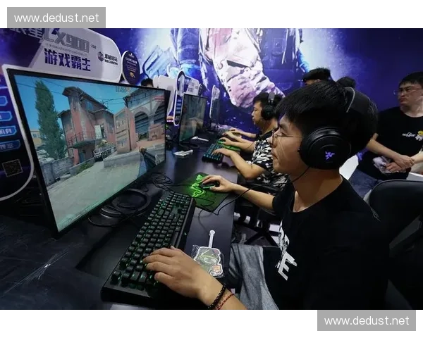 CSGO水友赛火热开赛 精彩对决与激烈竞争等你来战